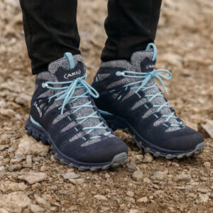 מגפי שטח לנשים AKU GTX