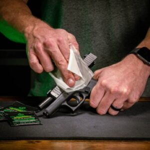 פדים לניקוי נשק CLENZOIL